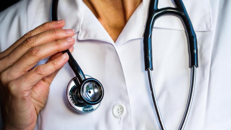 Deutschlands Kassenärzte wollen sich in der Coronakrise als eine Art Bollwerk vor die Krankenhäuser stellen. Deutschlands Kassenärzte wollen sich in der Coronakrise als eine Art Bollwerk vor die Krankenhäuser stellen.