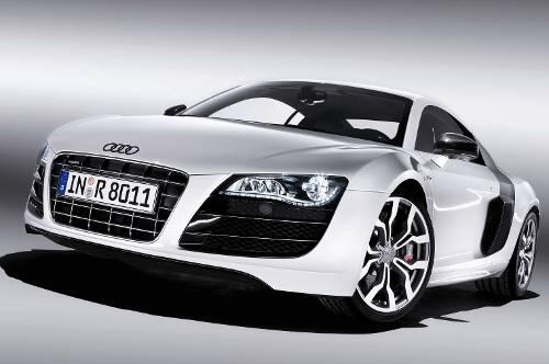 19-Zöller serienmäßig: Der R8 V10 kommt auf großem Fuß daher.
