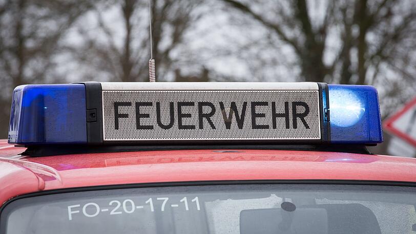 Jemand hatte an der hölzernen Eingangstür der Herz-Jesu-Kirche ein Stofftuch angezündet. Das Feuer konnte schnell gelöscht werden.