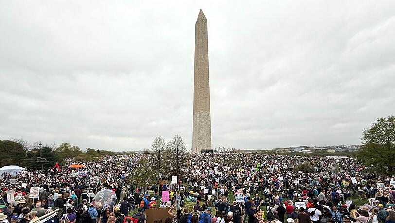 Eine große Demonstration gab es in der US-Hauptstadt Washington, unweit des Weißen Hauses.