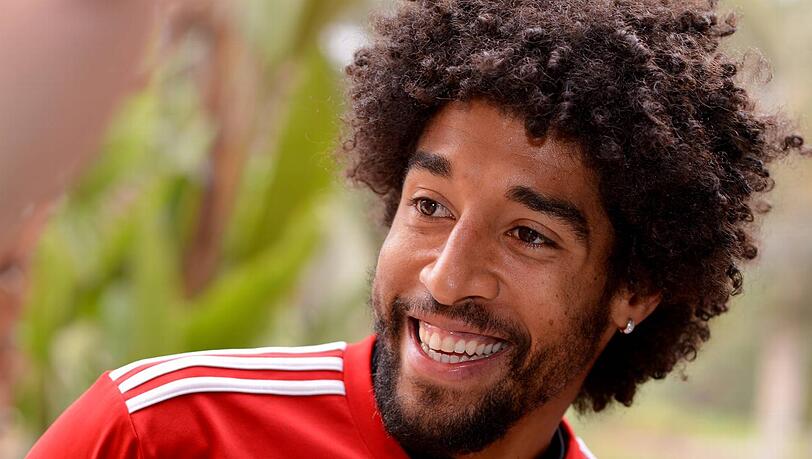 Für Dante ist Deutschland der große Favorit bei der WM 2014 in Brasilien. Für Dante ist Deutschland der große Favorit bei der WM 2014 in Brasilien.