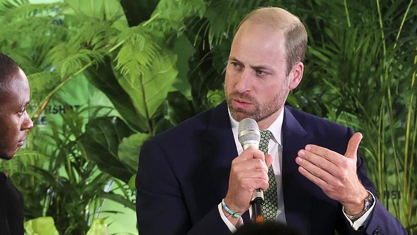 Als Gründer des "Earthshot Prize" befindet sich Prinz William aktuell in Südafrika und setzt dort auch mit Accessoires Zeichen.