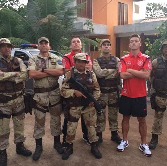 Das Leben von Mesut Özil auf Instagram