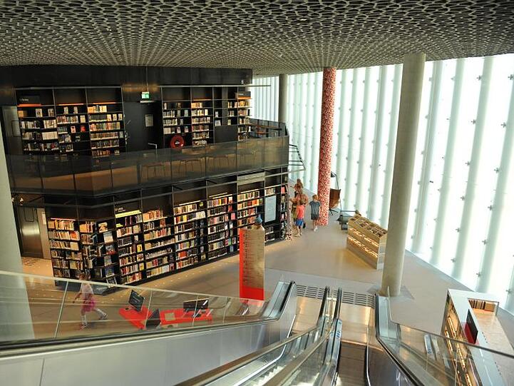 Licht spielt eine große Rolle: die Deichman Hauptbibliothek in Oslo.