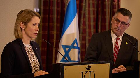 Die EU-Außenbeauftragte Kaja Kallas verhandelte zuletzt mit dem israelischen Außenminister Gideon Saar. (Archivbild)