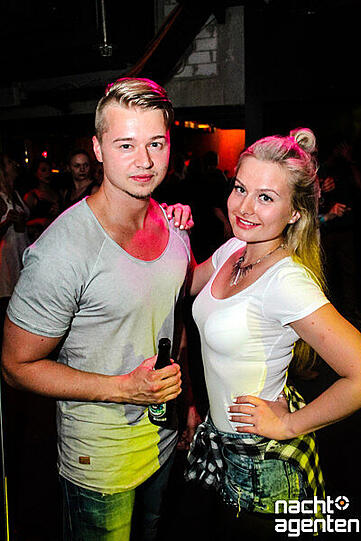 Mixen, mixen, mixen - das war die Devise im Neuraum. Am Samstag standen die "Fabulous Beatmashers" am DJ-Pult und vermischten alte Songs mit neuen Sounds.