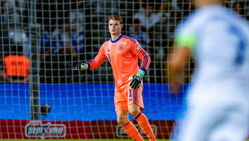 Stand gegen Griechenland erneut im DFB-Tor: Jonas Urbig. Stand gegen Griechenland erneut im DFB-Tor: Jonas Urbig.