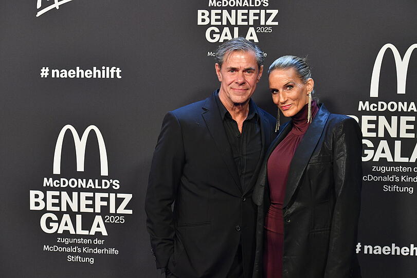 Sven Martinek und Freundin Bianca Ruetter bei der "McDonald's"-Benefizgala. Sven Martinek und Freundin Bianca Ruetter bei der "McDonald's"-Benefizgala.