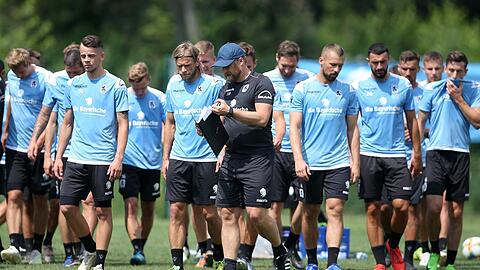 Daniel Bierofka schwört sein Team derzeit in Windischgarsten auf die neue Saison vor.
