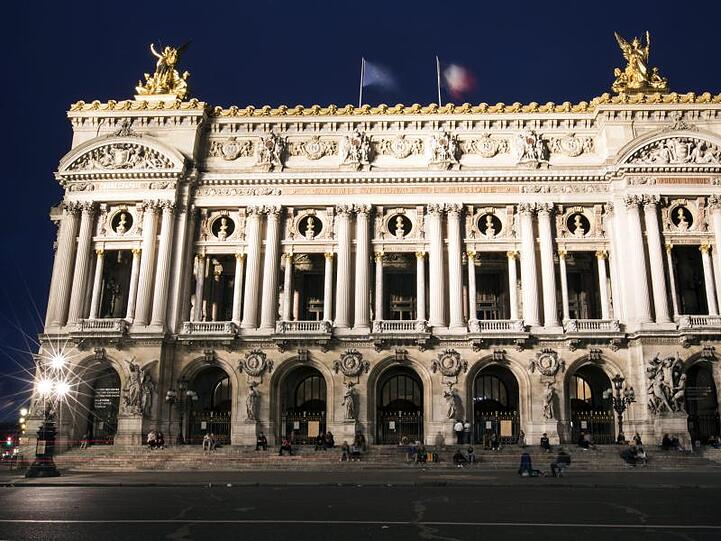 Die Pariser Oper feiert mit viel Pomp ihr 350-jähriges Bestehen.