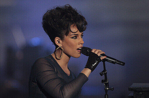 Noch im Februar können sich die Münchner auf Alicia Keys' umwefende Soul-Stimme freuen. Am 16.2. tritt die Amerikanerin in der Olympiahalle auf.