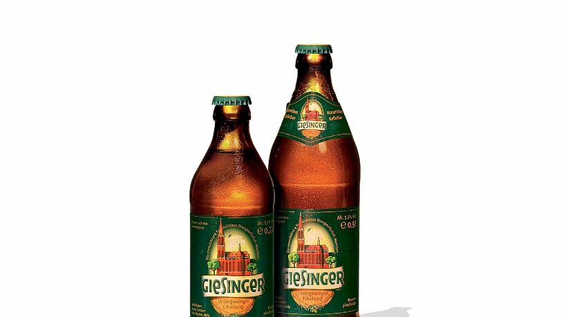 Giesinger Bräu gibt's jetzt neben den 0,5-Flaschen auch in den neuen 0,33L-Flaschen. Giesinger Bräu gibt's jetzt neben den 0,5-Flaschen auch in den neuen 0,33L-Flaschen.