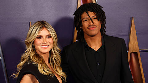 Heidi Klum und ihr Sohn Henry Samuel: Der Model-Nachwuchs verr&auml;t ein Detail &uuml;ber seine ber&uuml;hmte Mama.