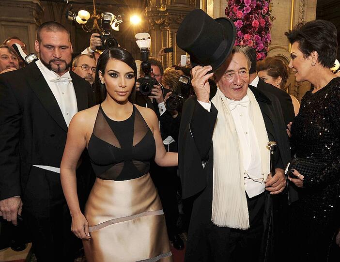 Das It-Girl aus den USA hat sich auf dem 58. Wiener Opernball als elegante Lady inszeniert.