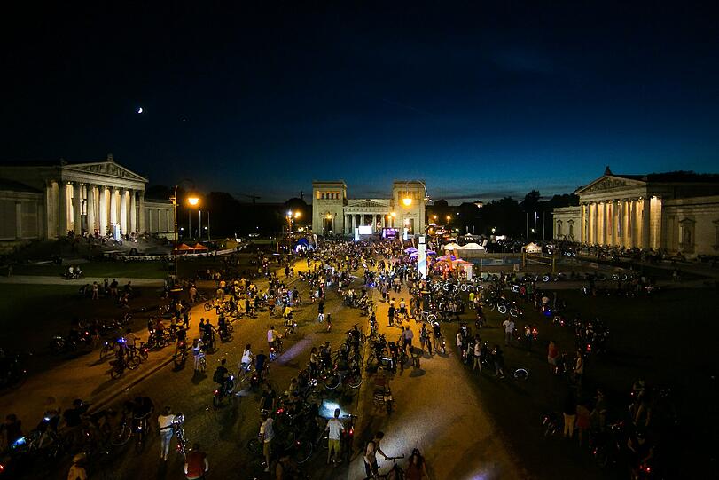 Über 16.000 Münchner waren bei der siebten Radlnacht dabei. Die Bilder.