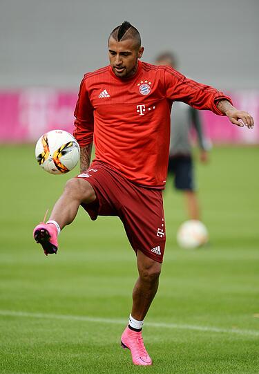 Arturo Vidal bei seinem ersten Training mit dem FC Bayern.