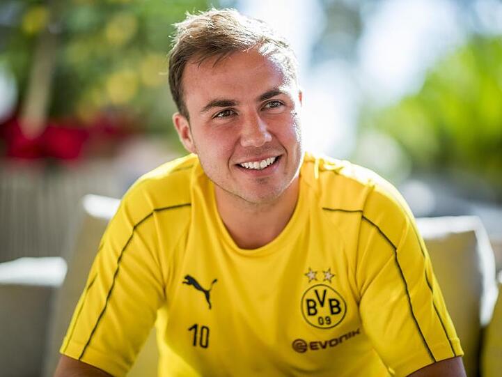 Mario Götze konkurriert beim BVB mit Paco Alcácer um einen Stammplatz auf der gleichen Position.