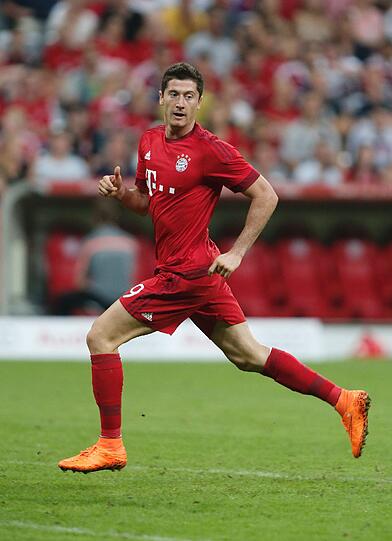 Robert Lewandowski, Note 5: Ersetzte Götze, effektiver war er aber nicht. Vergab die Riesenchance, als er Costas Hereingabe aus zwei Metern am leeren Tor vorbeischoss.