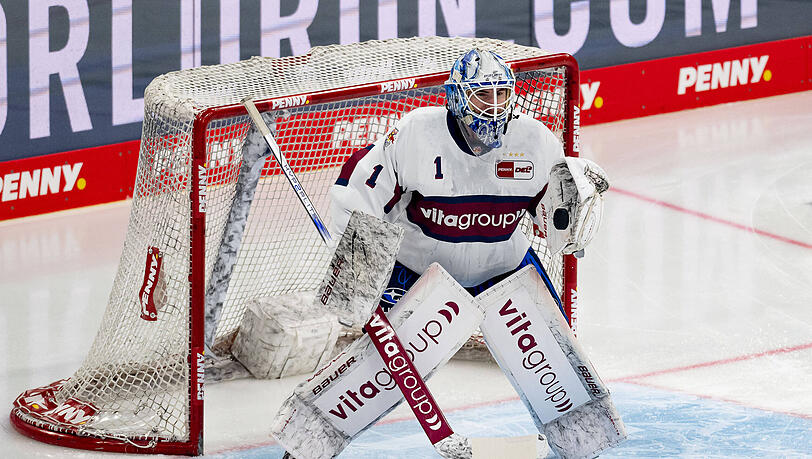Stand beim Warm-up gegen Frankfurt schon auf dem Eis: Neuzugang Evan Fitzpatrick.