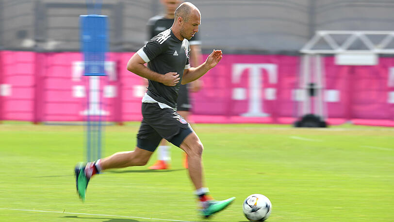 Die Bayern beim Abschlusstraining am Dienstag vor dem Kracher gegen Real Madrid. Klicken Sie sich durch die Bilder.
