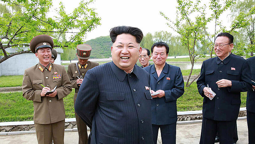 Nordkoreas Machthaber Kim Jong Un. Bisher gehörte China zu den wenigen Ländern, in denen das Regime in Pjöngjang noch auf Verständnis hoffen konnte. Nordkoreas Machthaber Kim Jong Un. Bisher gehörte China zu den wenigen Ländern, in denen das Regime in Pjöngjang noch auf Verständnis hoffen konnte.
