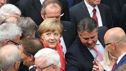Die Abstimmung über das dritte Hilfspaket am Mittwoch könnte für Angela Merkel eine erneute Schlappe bedeuten.