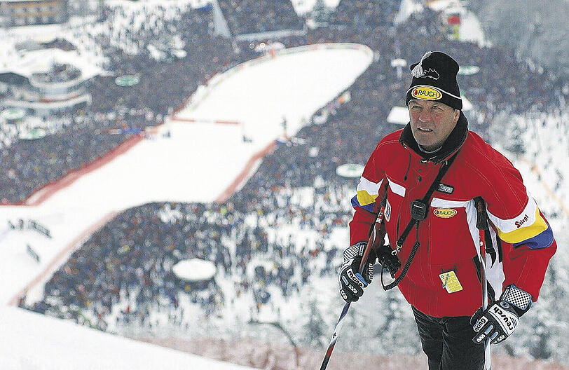 2003, da war er noch oben auf der Streif, als Rennleiter. Diesmal wird Toni Sailer die Rennen womöglich nur im ORF verfolgen. Foto: dpa