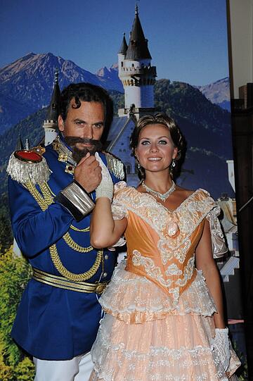 Jessica Boehrs Grüsser (Sissi) mit Mann Marcus Grüsser (König Ludwig)