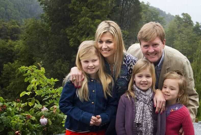 Das ist der holländische Königs-Nachwuchs: Prinzessin Maxima und Krionzprinz Willem-Alexander mit ihren drei Meisjes Catharina-Amalia, Alexia und Ariane