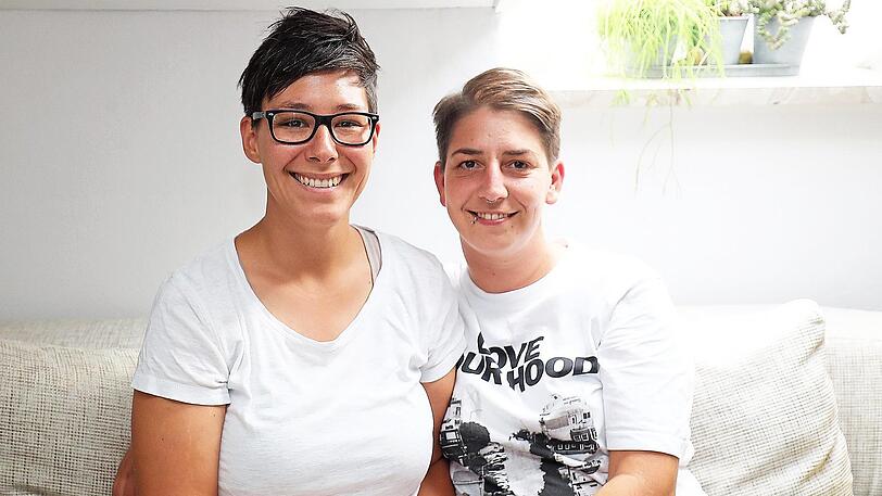 Für Tina (links) und Madlen Winterer ist Landshut der Ort, an dem sie sich angekommen fühlen.