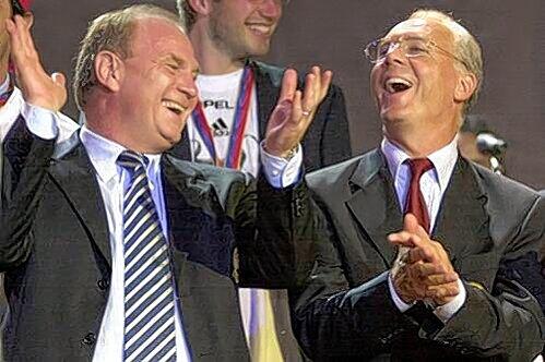 &bdquo;Wir sind wieder die besten Freunde&ldquo;: Franz Beckenbauer über sein Verhältnis zu seinem Nachfolger Uli Hoeneß (l.).