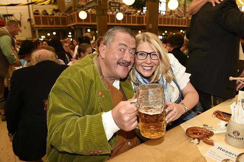 Joseph Hannesschläger und Freundin Bettina Geyer im Winzerer Fähndl
