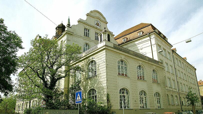Die schöne Grundschule in Ramersdorf Die schöne Grundschule in Ramersdorf