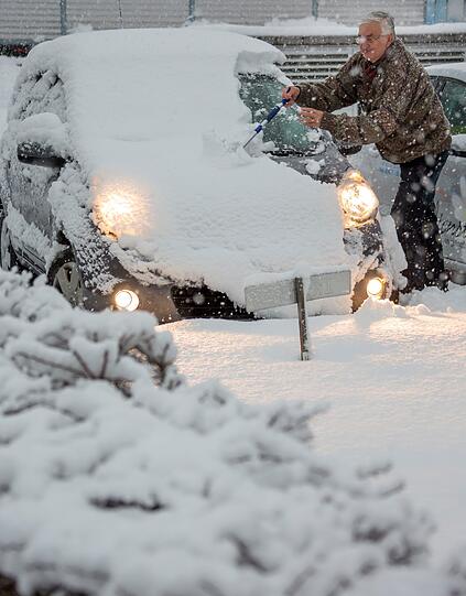 Schneefall in Bayern! Auch in anderen Teilen Deutschland schneite es heftig!