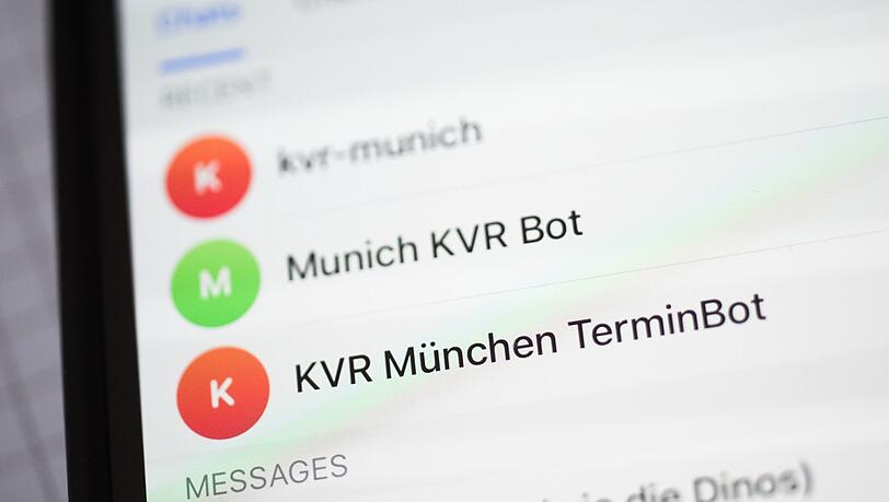 In Telegram-Gruppen werden aktuell frei gewordene Termine sofort gemeldet. In Telegram-Gruppen werden aktuell frei gewordene Termine sofort gemeldet.
