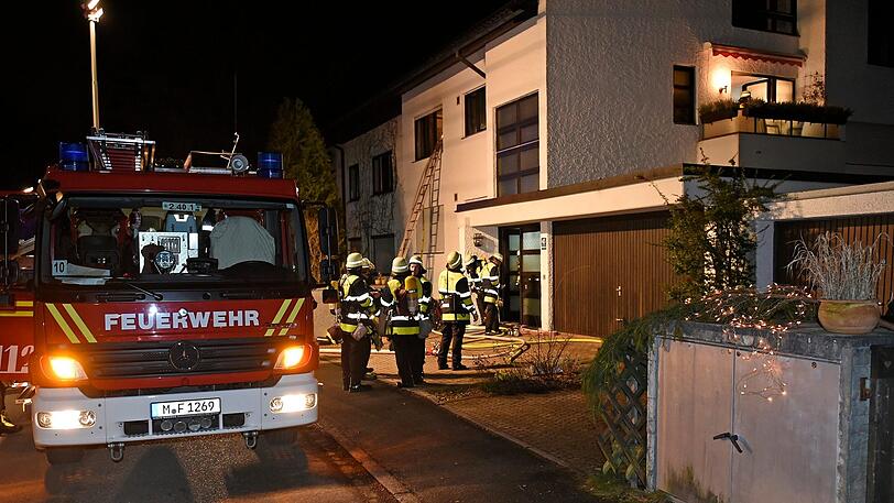 In der Reismühlenstraße ist es am Freitagabend zu einem Großbrand gekommen.