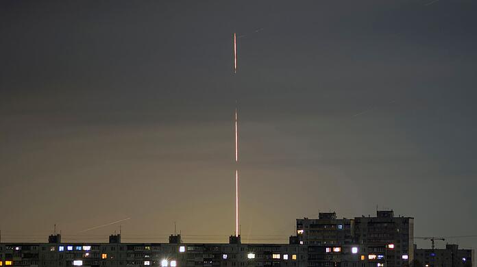 In der Nacht gab es in mehreren Regionen der Ukraine russische Raketeneinschläge.