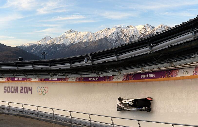 15. Februar: Die Schweizer Bobpilotin Caroline Spahni kann nicht im olympischen Rennen antreten. Im Training zieht sie sich eine Sehnenverletzung im linken Oberschenkel zu. (Symbolbild)