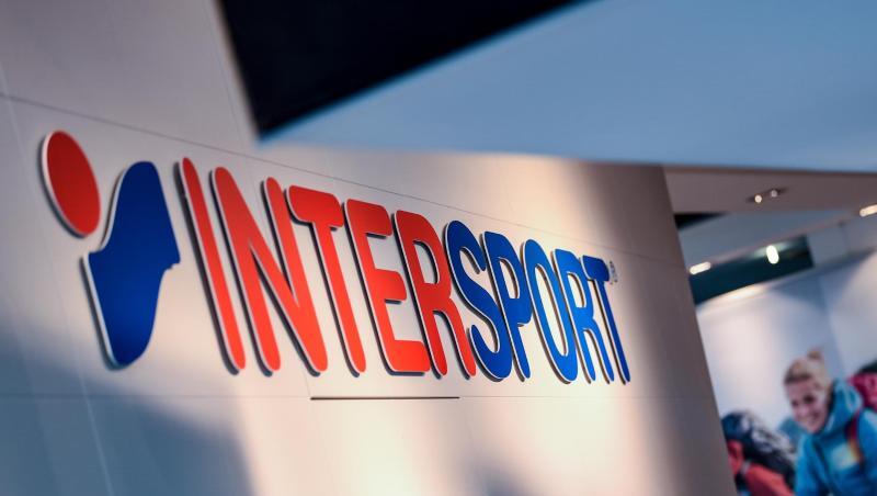 Ein schwaches Wintersportgeschäft hat vielen Intersport-Händlern im vergangenen Jahr das Leben schwer gemacht. Ein schwaches Wintersportgeschäft hat vielen Intersport-Händlern im vergangenen Jahr das Leben schwer gemacht.