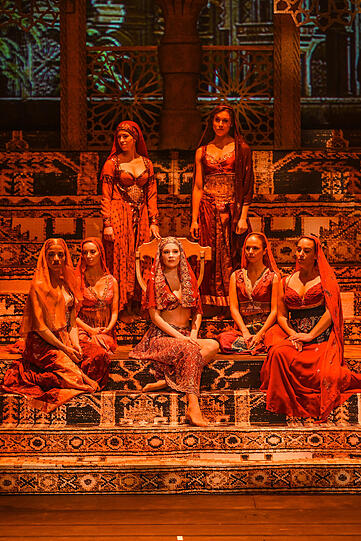 "Der Medicus" im Deutschen Theater.