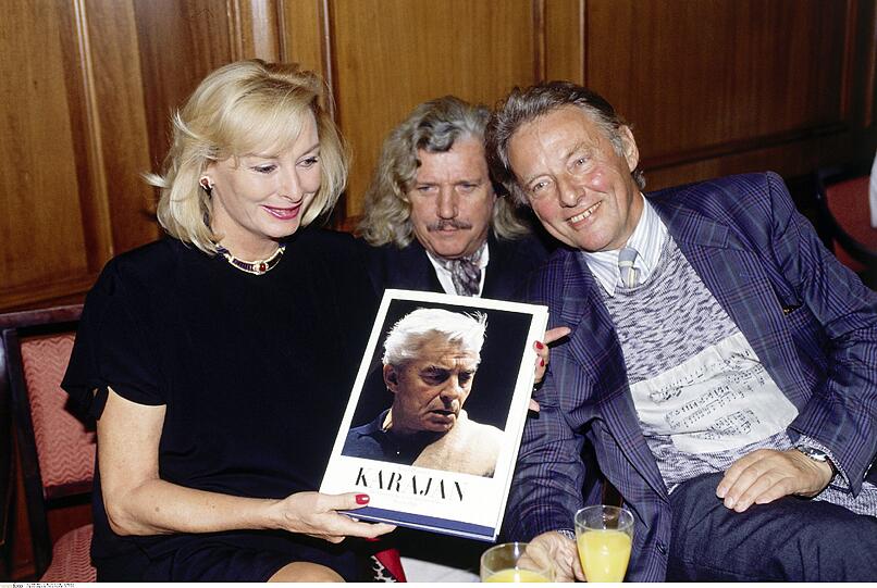 Eliette von Karajan, Emil Perauer (Mitte) und Joachim Kaiser.