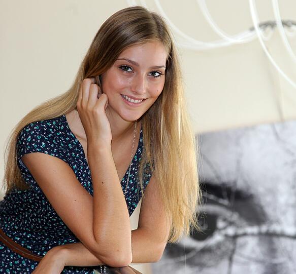 Alexandra Käser: Sie ist unter dem Top 30 der zahlreichen Bewerberinnen. Wird Alexandra die "Schöne Münchnerin 2011"?