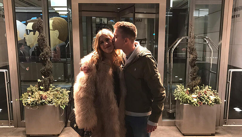 Das Date mit Eugenie Bouchard lief offensichtlich prächtig für den Collegestudenten. Das Date mit Eugenie Bouchard lief offensichtlich prächtig für den Collegestudenten.