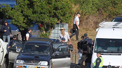 Auch 2023 bereiteten sich Suchteams der Polizei auf eine Suche im Süden Portugals vor. (Archivbild)