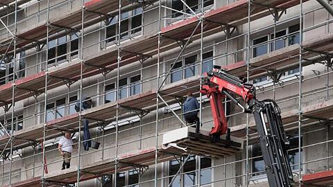 Baustelle von Neubauwohnungen in Berlin-Kreuzberg.