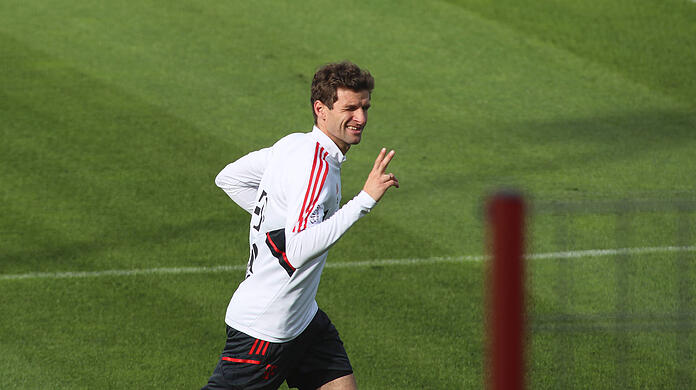 Geduld ist angesagt: Thomas Müller wird auch gegen Werder Bremen und beim FC Schalke 04 nicht im Kader des FC Bayern stehen.