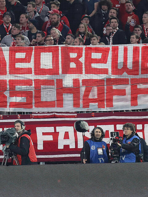 Die Fans des FC Bayern &auml;u&szlig;erten ihren Unmut &uuml;ber den VAR in der Vergangenheit mehrmals.