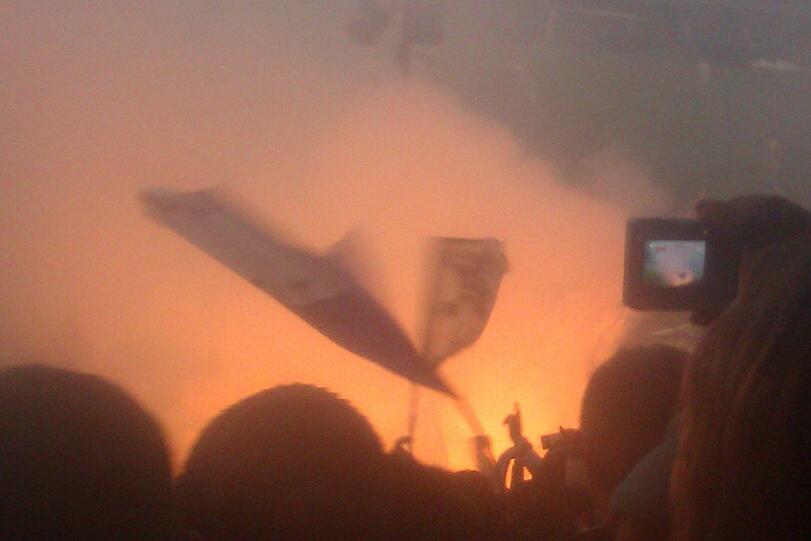 Bilder von der Pyroaktion im 1860 Fanblock, in der 13 Spielminute in Aalen.