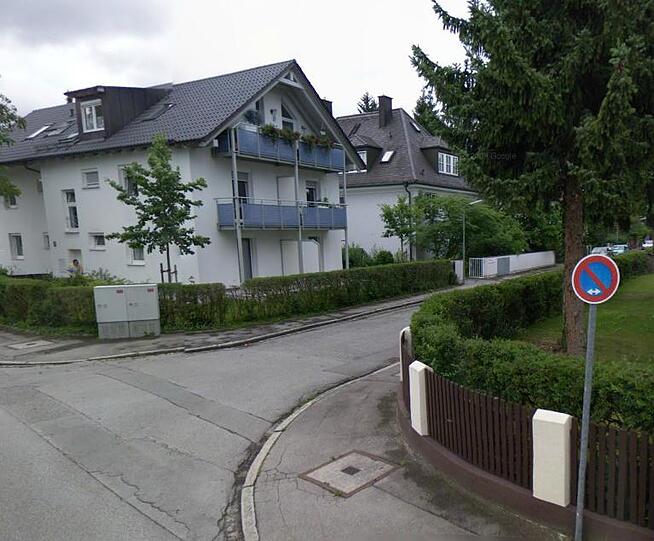 Das Schild soll weg: die Ballaufstraße in Ramersdorf.