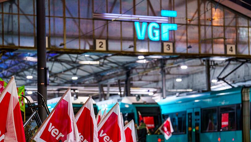 Im &Ouml;PNV wird es wieder zu starken Behinderungen kommen.